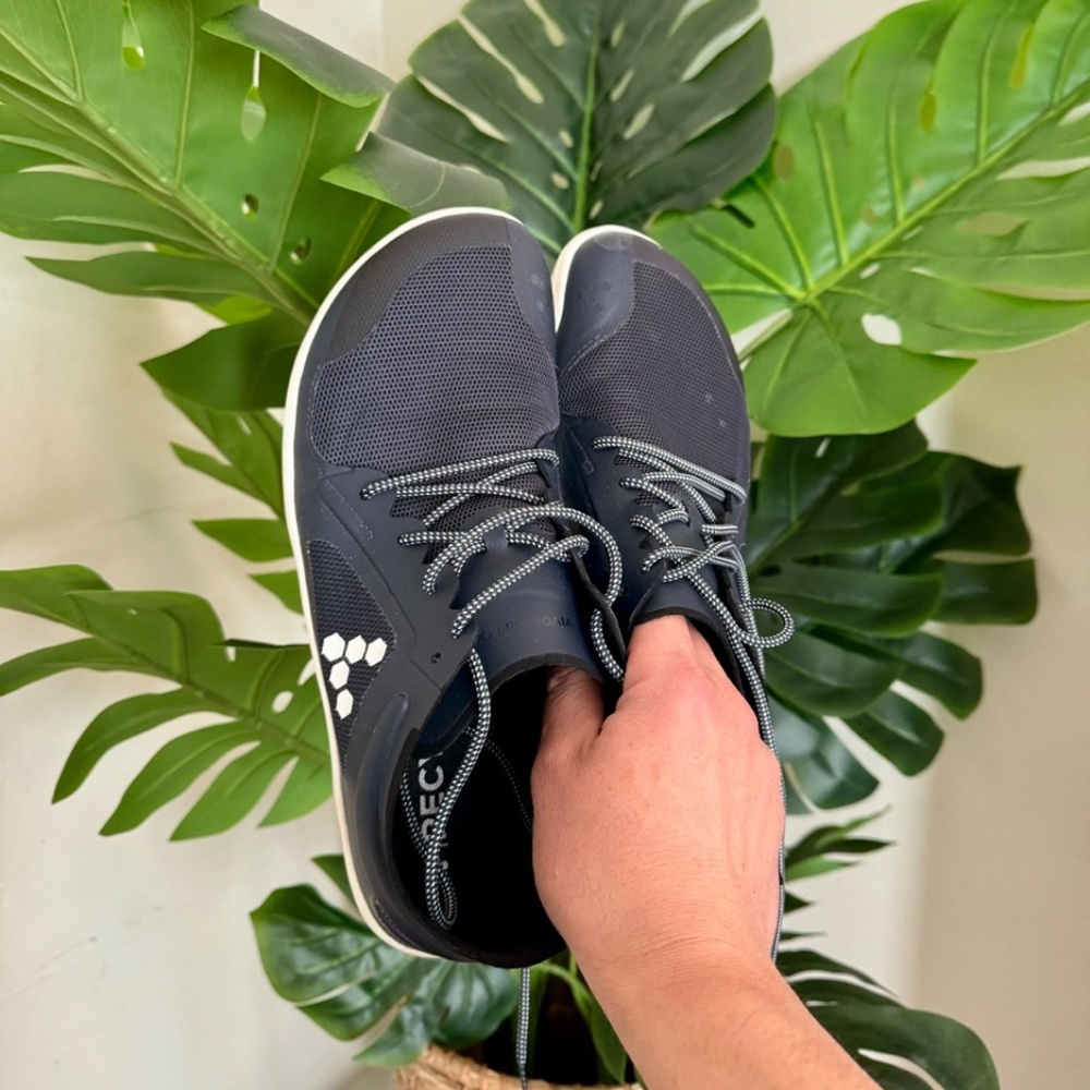 Like NEW VIVO Barefoot Primus Lite III Men's Navy Vivobarefoot Minimalist Size 9
